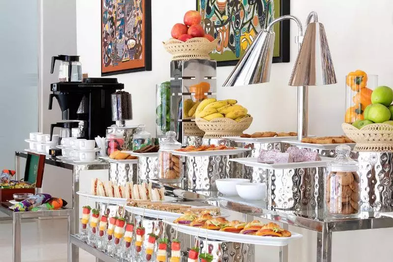 هتل Four Points By Sheraton Dar Es Salaam New Africa