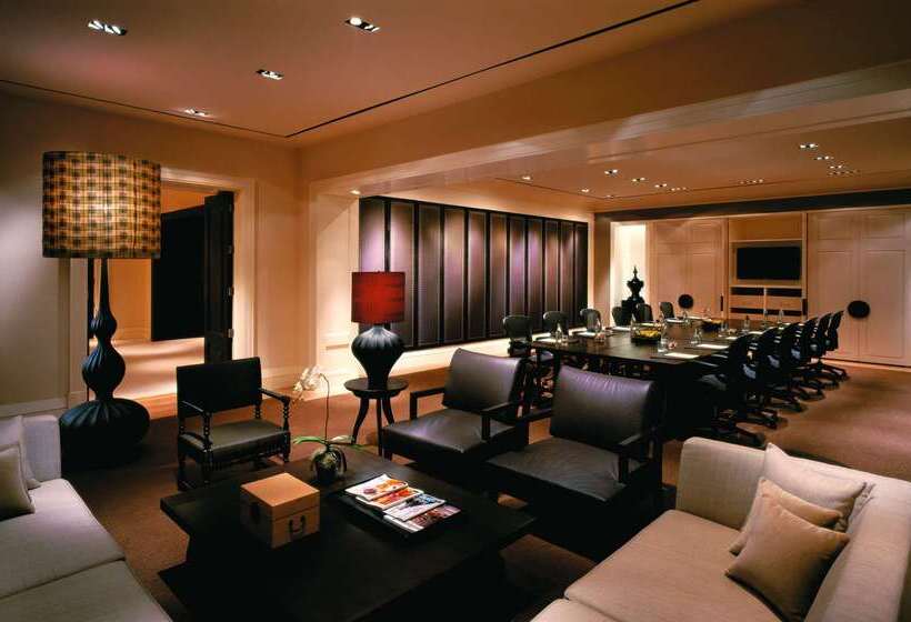 هتل Grand Hyatt Erawan Bangkok