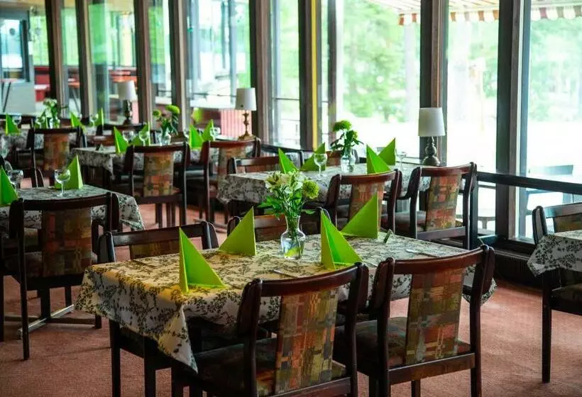 בית מלון כפרי Li Keurusselkä