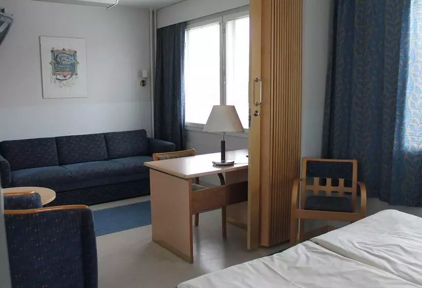 ホテル Li Pietari Kylliäinen