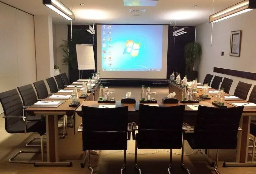 Mövenpick Hotel Gammarth Tunis