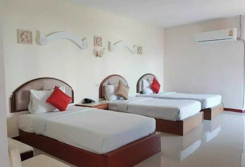 Отель Sawasdipong