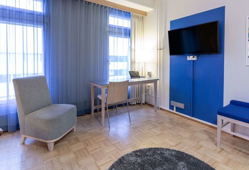 בית מלון כפרי Scandic Hameenlinna City