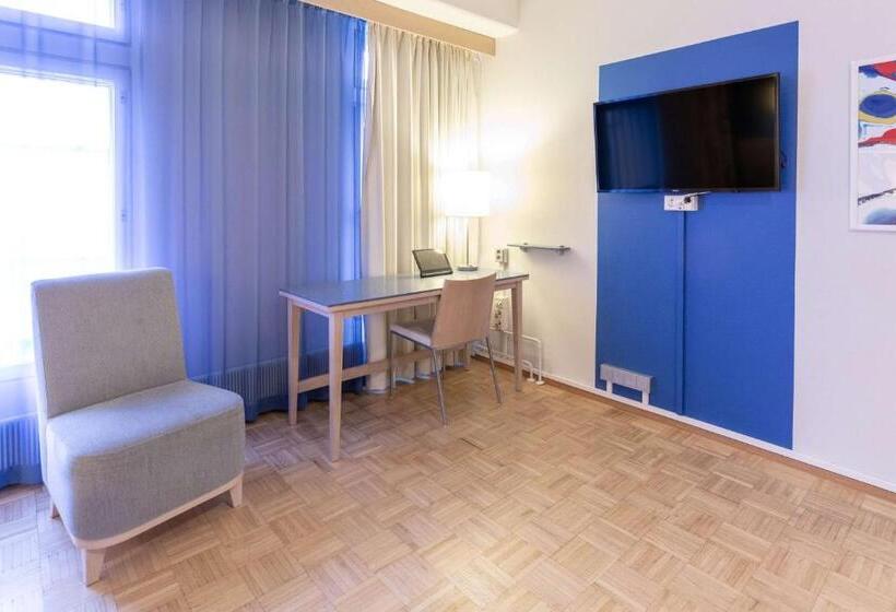 בית מלון כפרי Scandic Hameenlinna City