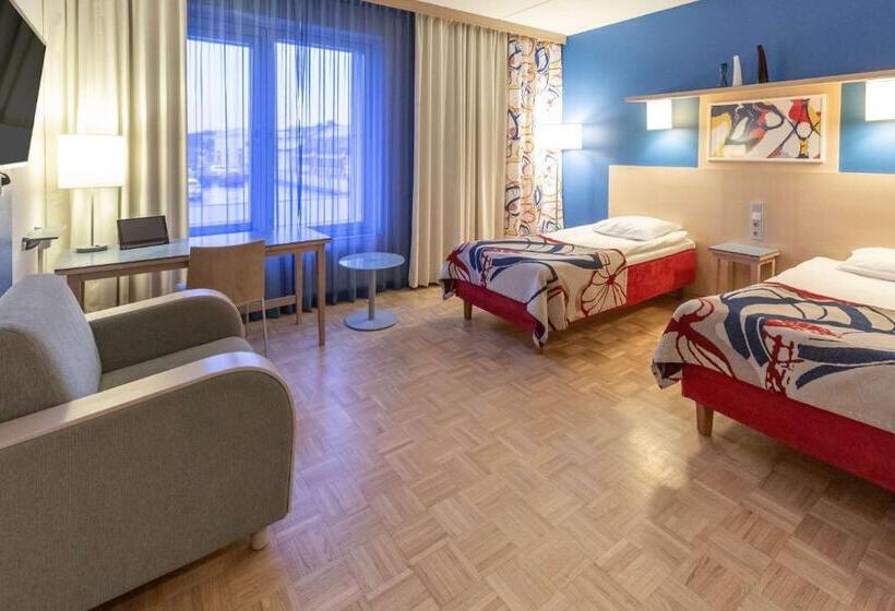 בית מלון כפרי Scandic Hameenlinna City