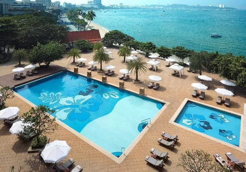 אתר נופש Dusit Thani Pattaya