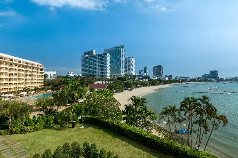 אתר נופש Dusit Thani Pattaya