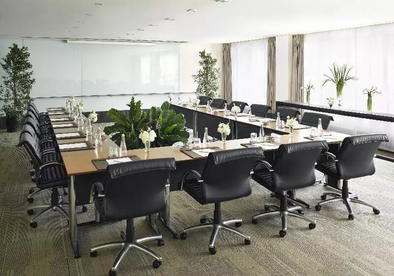 אתר נופש Dusit Thani Pattaya