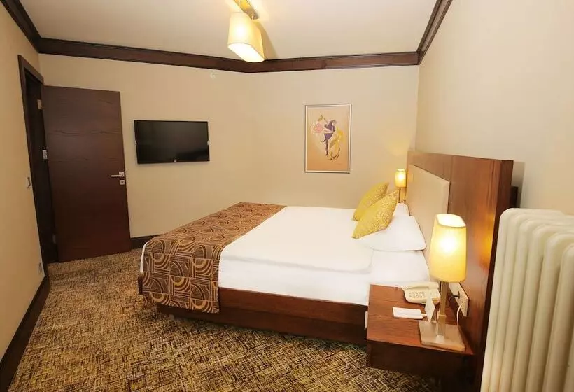 فندق Abant Palace