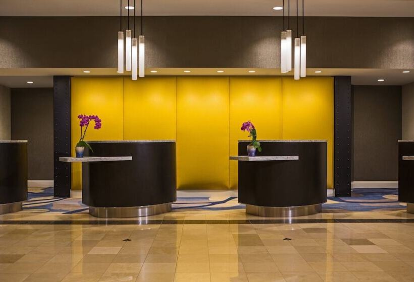 Hotel Baltimore Marriott Inner Harbor At Camden Yards