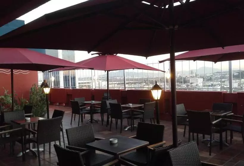 هتل El Hana International