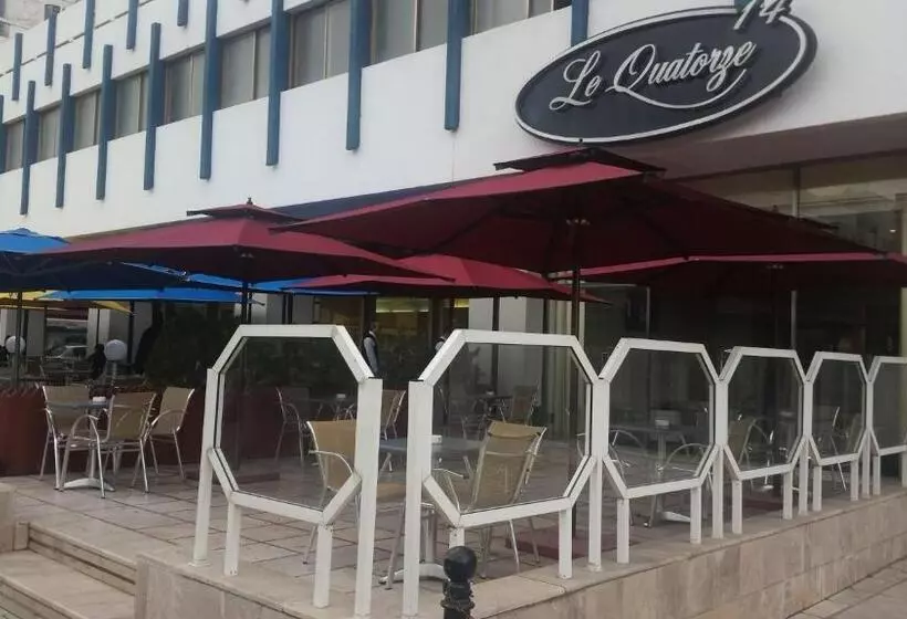 هتل El Hana International