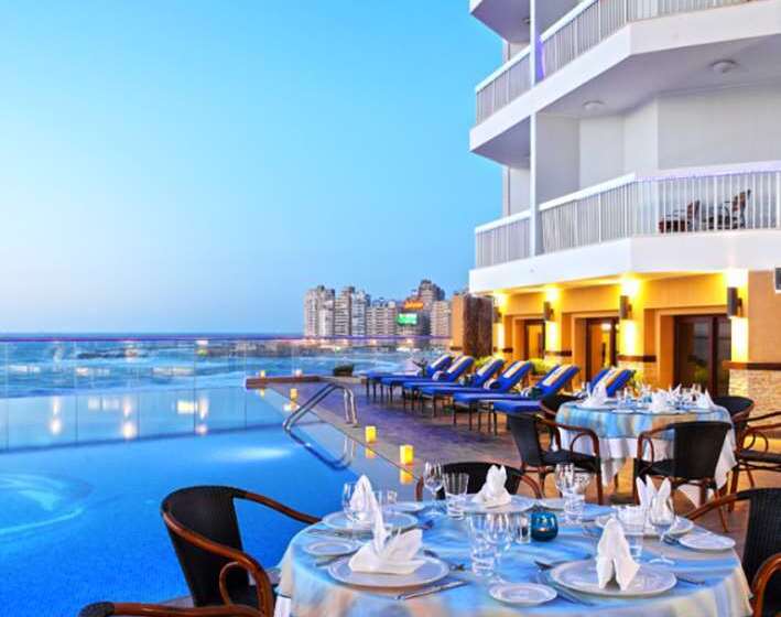 هتل Hilton Alexandria Corniche