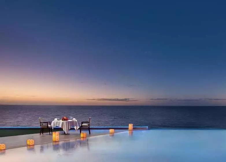 هتل Hilton Alexandria Corniche