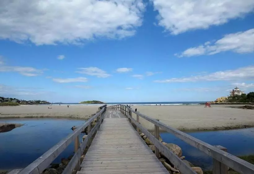 Ocean House Hotel At Bass Rocks