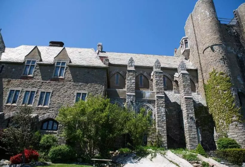 Ocean House Hotel At Bass Rocks