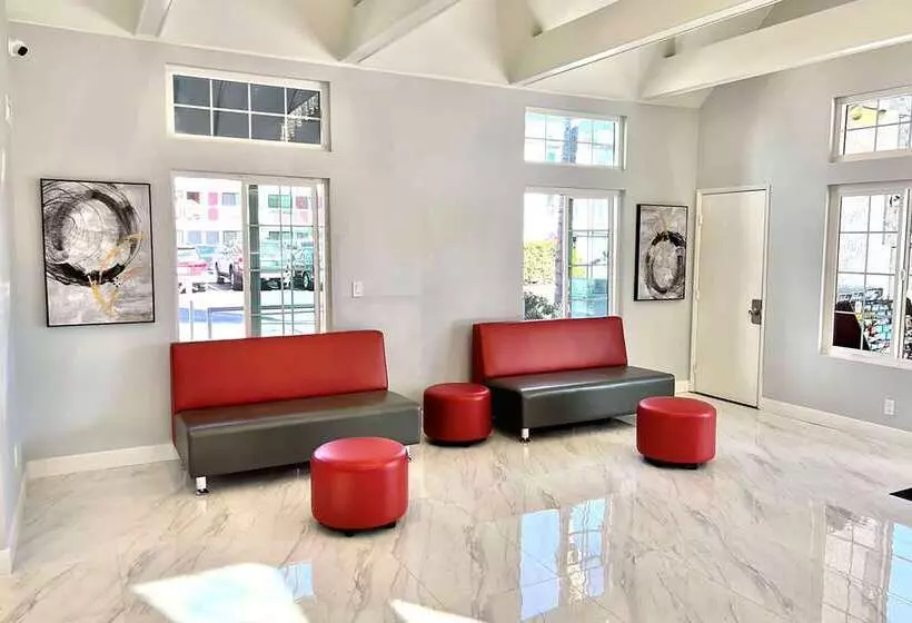 酒店 Ramada By Wyndham Anaheim Convention Center