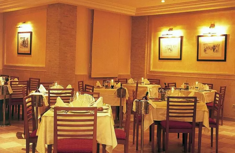 בית מלון כפרי Ras El Ain