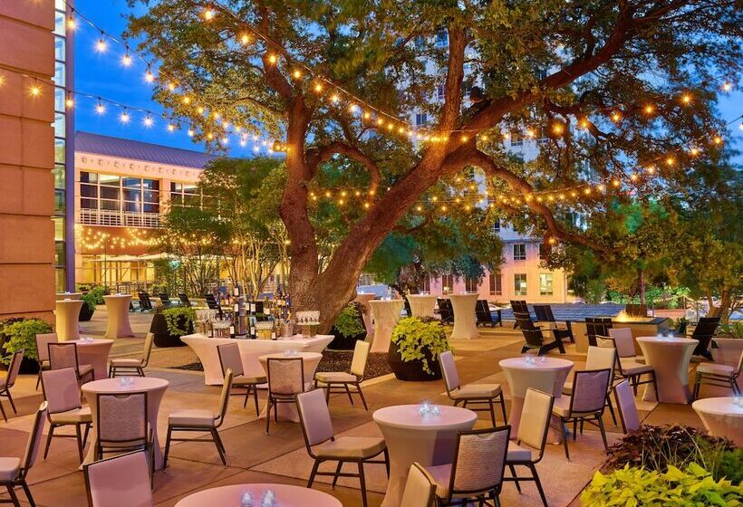 酒店 Downright Austin, A Renaissance