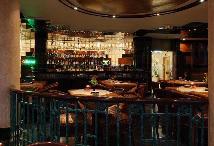 هتل Pyramids Resort by Jaz