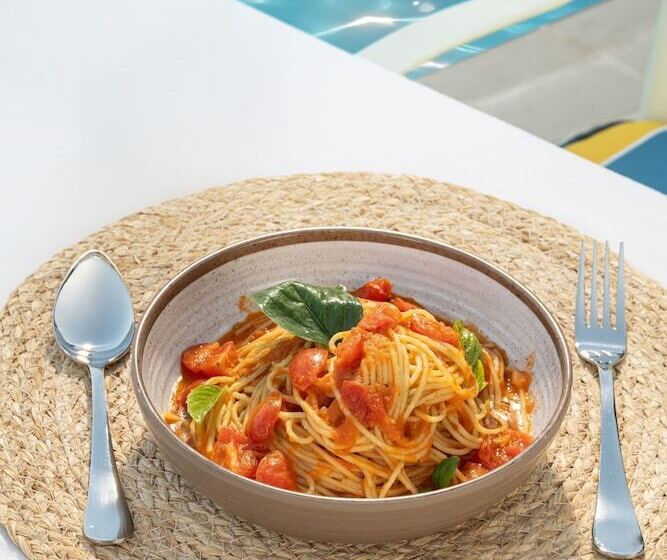 هتل Pyramids Resort by Jaz