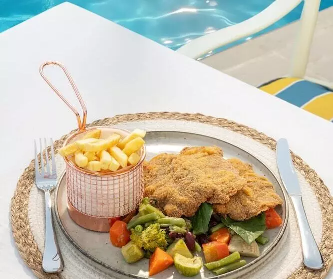 هتل Pyramids Resort by Jaz