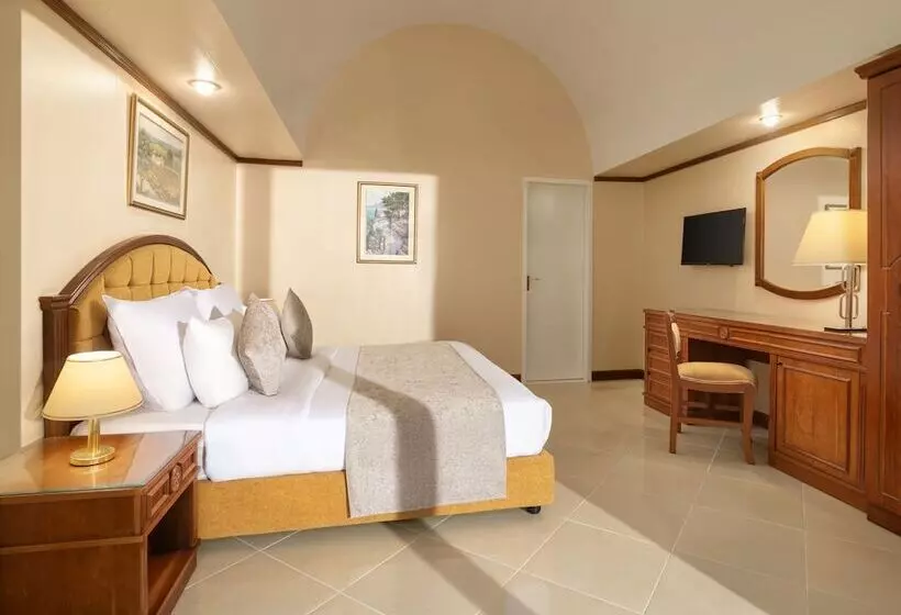 هتل Pyramids Resort by Jaz