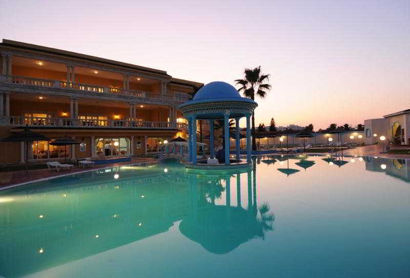 Hotel Villa Clara Hana Palace