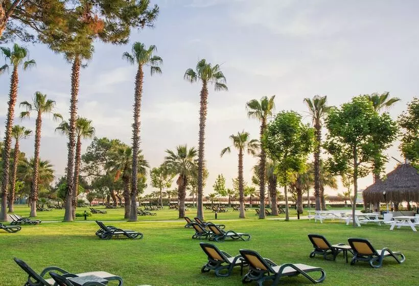 Курорт Balmy Foresta