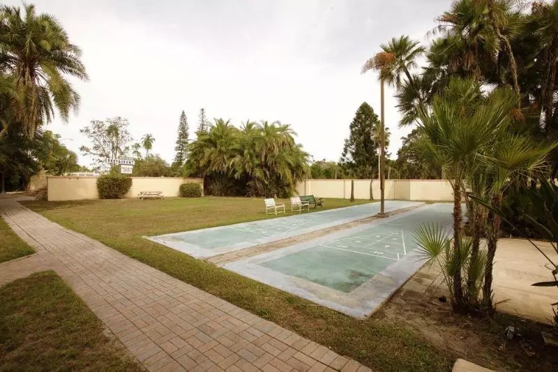 Golden Host Resort  Sarasota