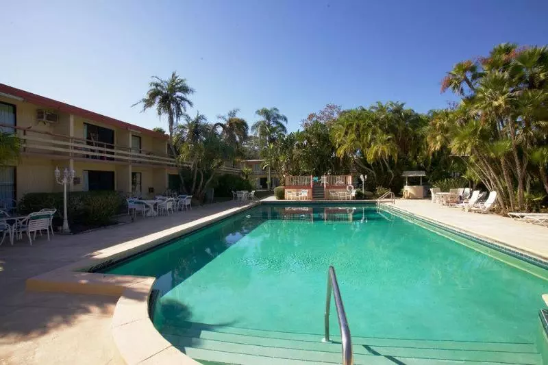 Golden Host Resort  Sarasota