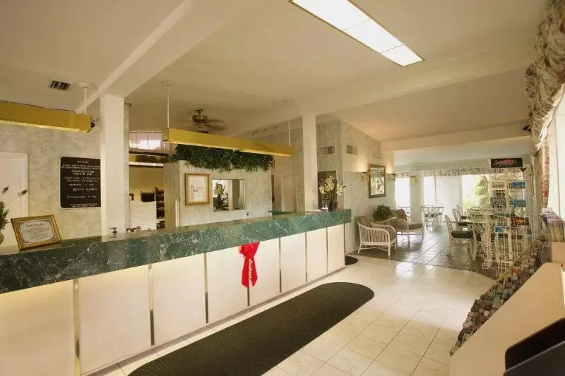 Golden Host Resort  Sarasota