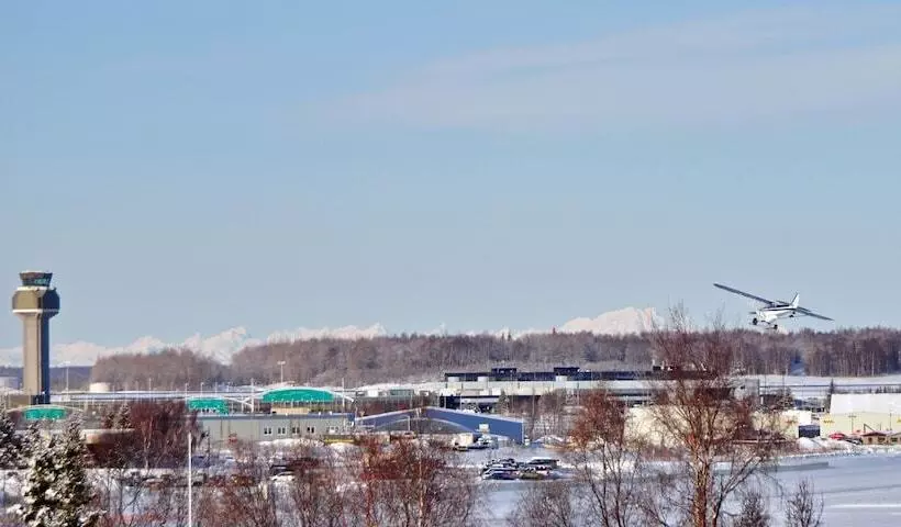 Alex Hotel And Suites