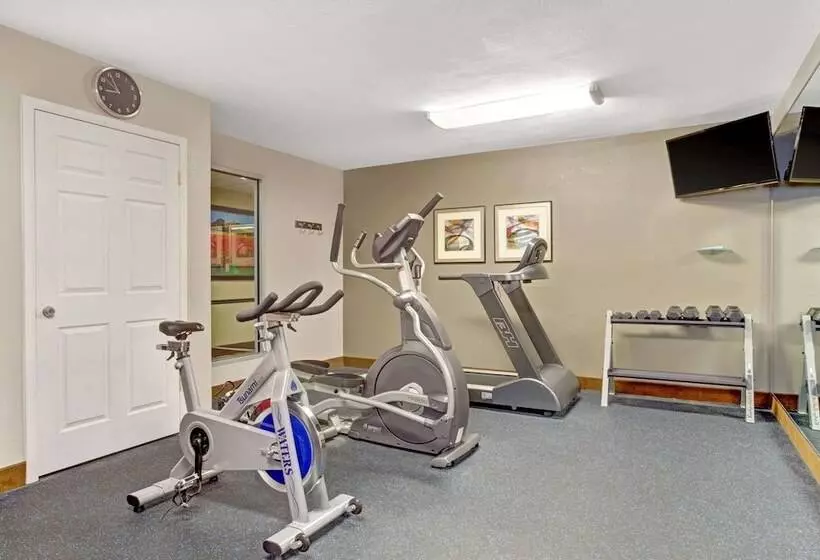 בית מלון כפרי Baymont By Wyndham Provo River