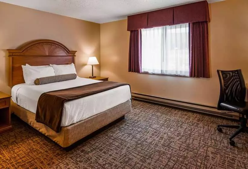 Отель Best Western Bidarka Inn