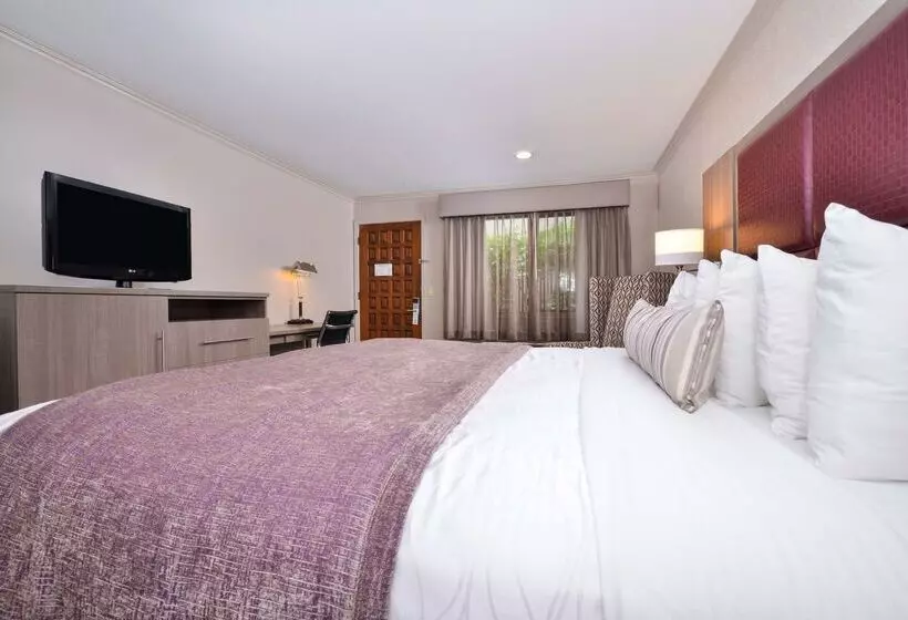 فندق Best Western Inn Santa Cruz