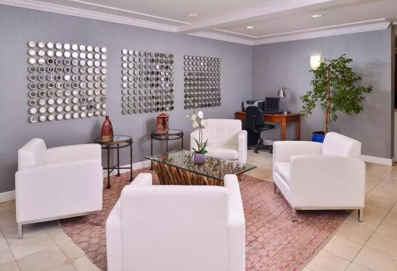 فندق Best Western Inn Santa Cruz