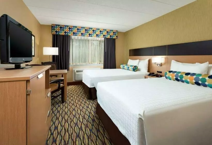 Отель Best Western Leisure Inn