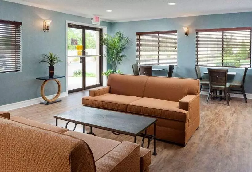 Отель Best Western Leisure Inn