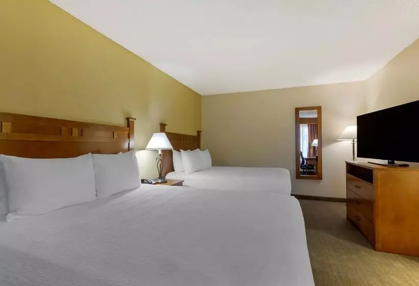 בית מלון כפרי Best Western Paint Pony Lodge