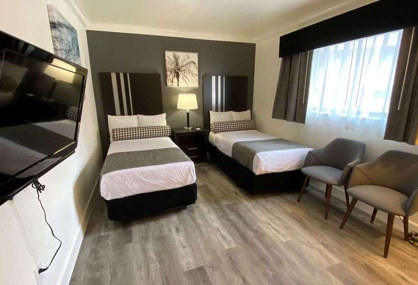 هتل Best Western Park Crest Inn