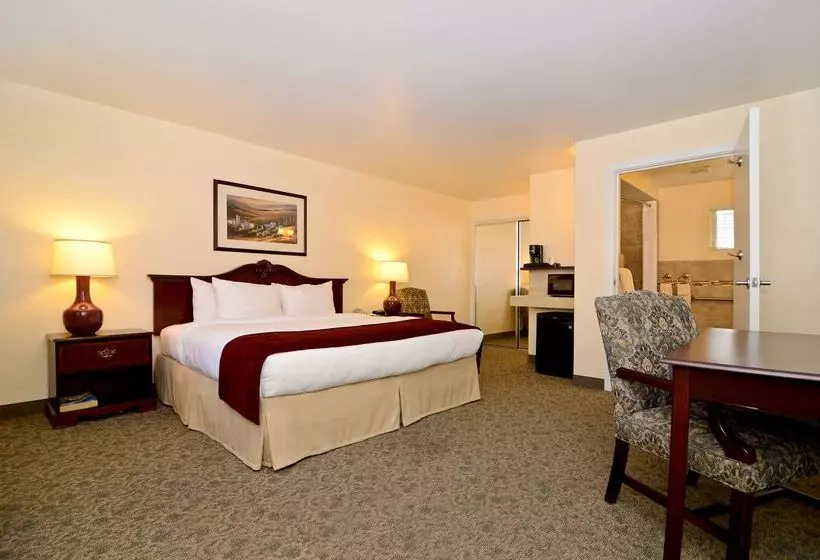 فندق Best Western Petaluma Inn