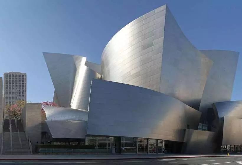 فندق Best Western Plus Dragon Gate Inn