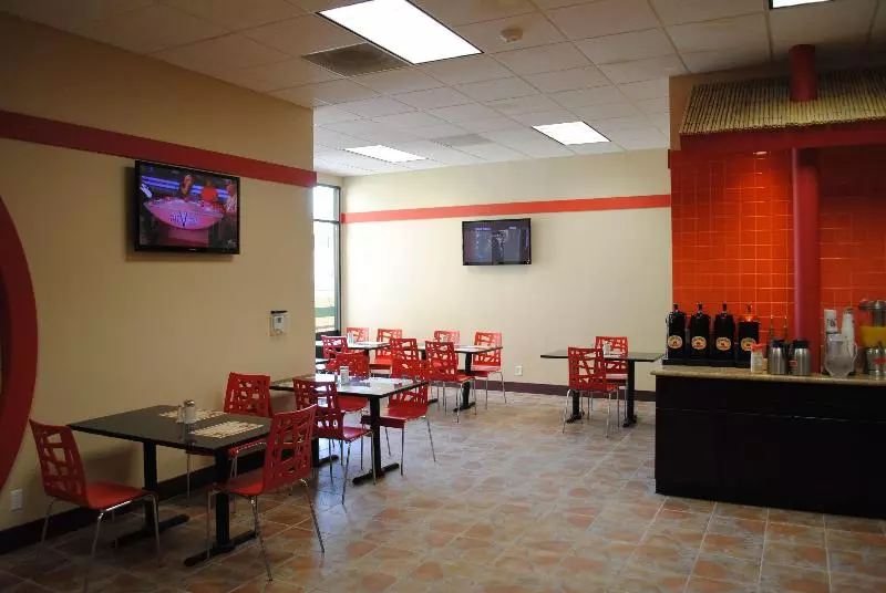 فندق Best Western Plus Dragon Gate Inn