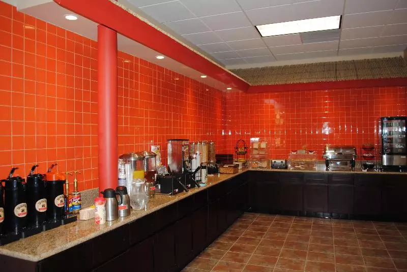 فندق Best Western Plus Dragon Gate Inn