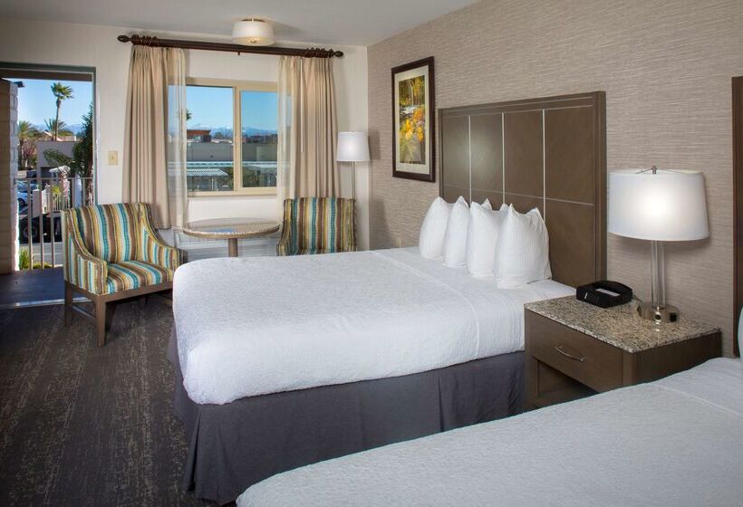 هتل Best Western Plus Hilltop Inn