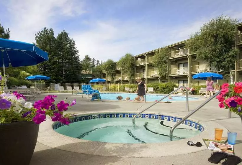 酒店 Best Western Plus Humboldt House Inn