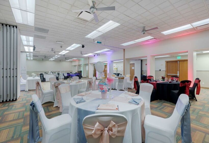 هتل Best Western Plus Loveland Inn