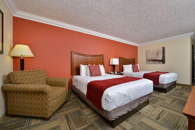 هتل Best Western Plus Loveland Inn
