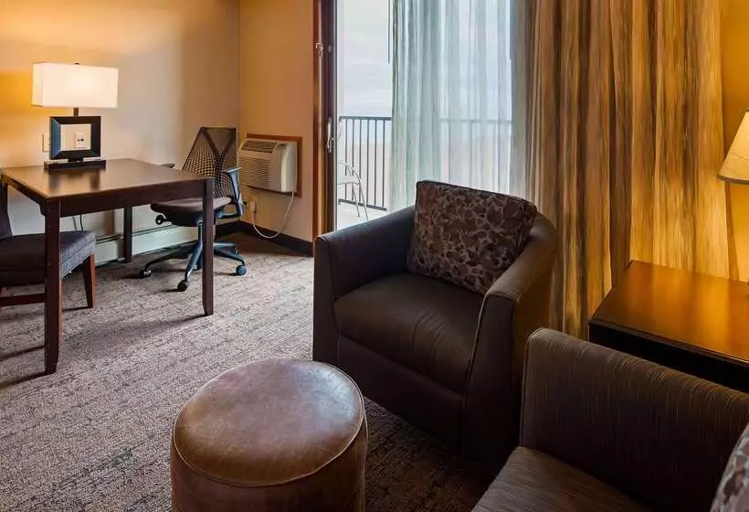 호텔 Best Western Plus Superior Inn